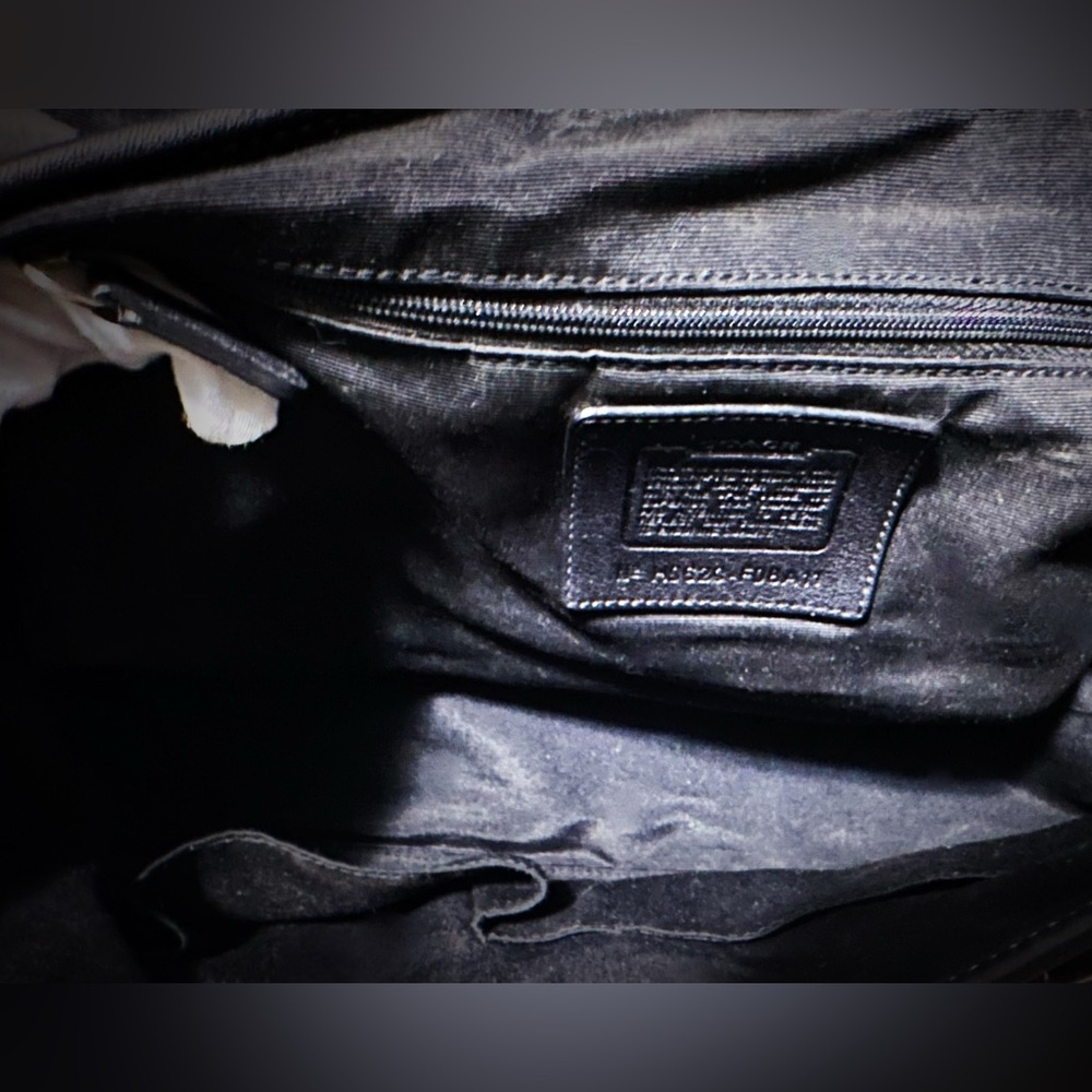 Vintage Y2K Coach tote bags Black Leather shoulder bag❌70% OFF SALE❌ make offer - Picture 9 of 17